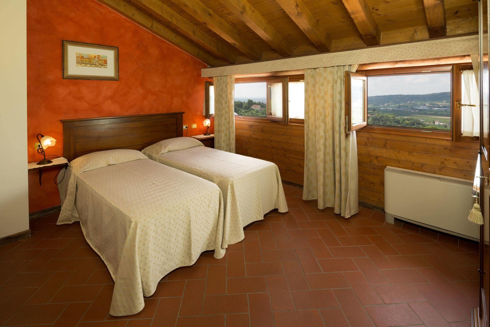 Agriturismo Casa Rosa Verona Eksteriør bilde